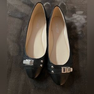 Nine West black leather flats size 5 1/2m women’s shoes with silver tone buckles